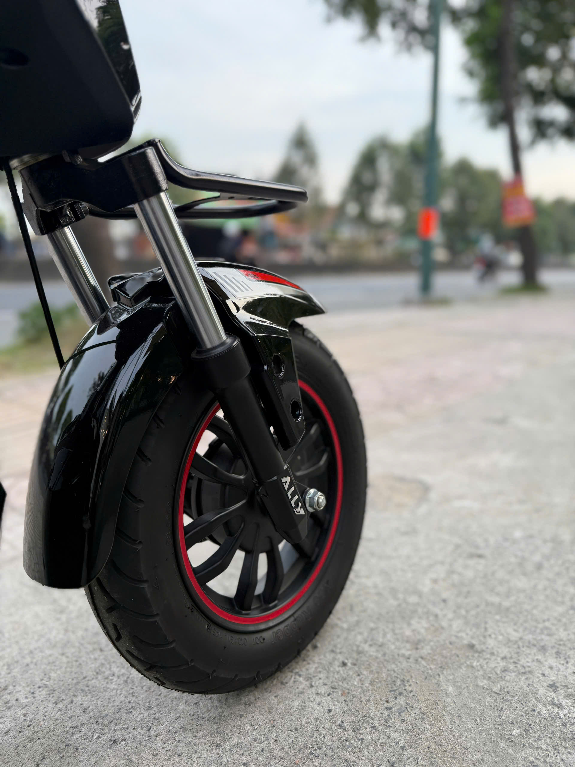 Xe Đạp Điện Ally X9 Dùng 4 Bình Ắc Quy 20A (Đầy Đủ Giấy Tờ) - Ảnh 9