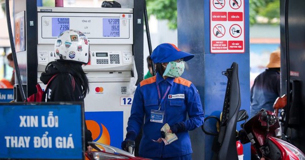 Nguy cơ gián đoạn nguồn cung xăng dầu tại nhiều khu vực