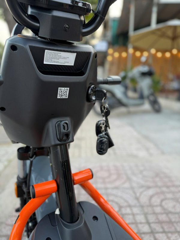 giảm xóc Showa từ Nhật Bản