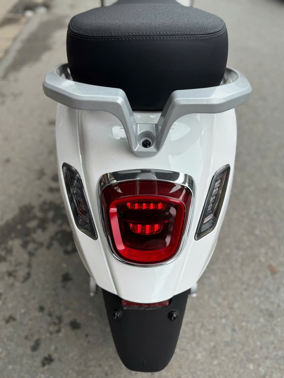 Xe Máy Điện Tailg Vera R51 80Km/1 Lần Sạc - Ảnh 13